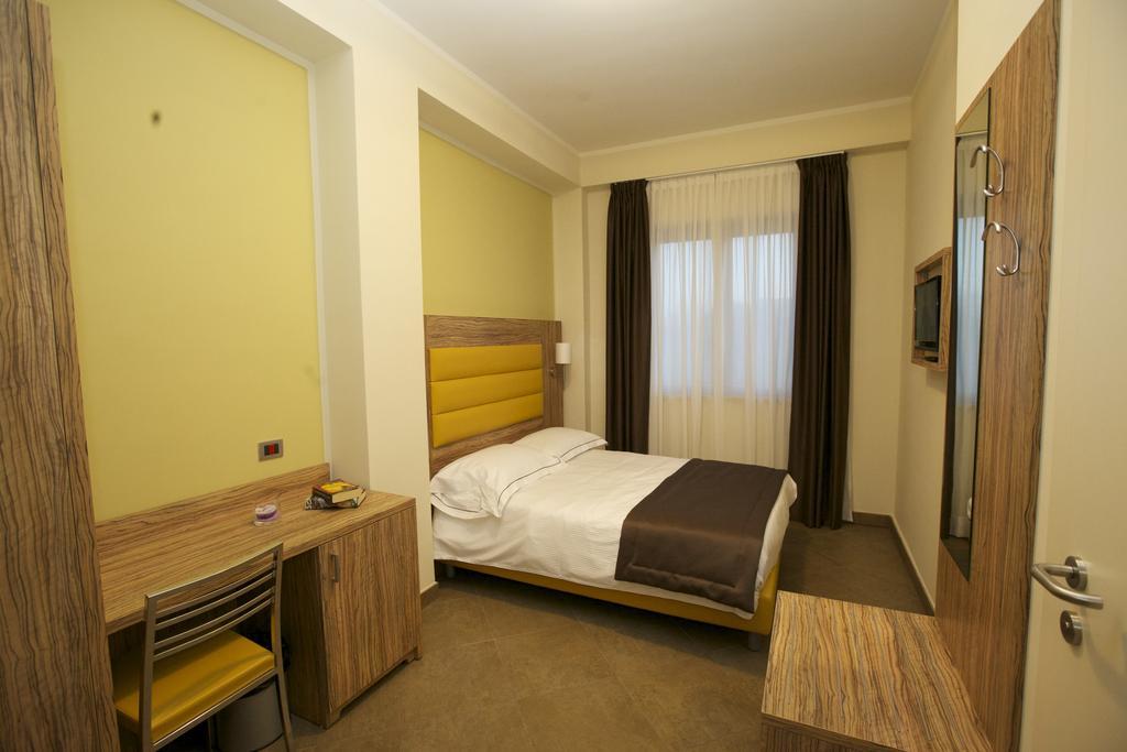 Giga Hotel Villa Santa Lucia Номер фото