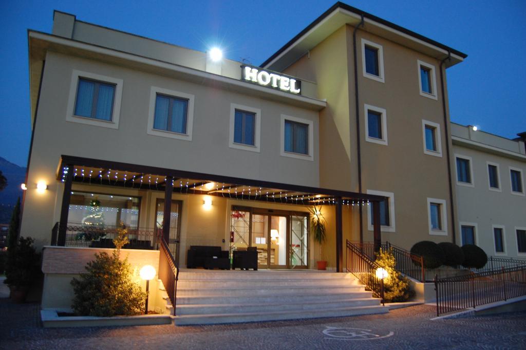 Giga Hotel Villa Santa Lucia Экстерьер фото