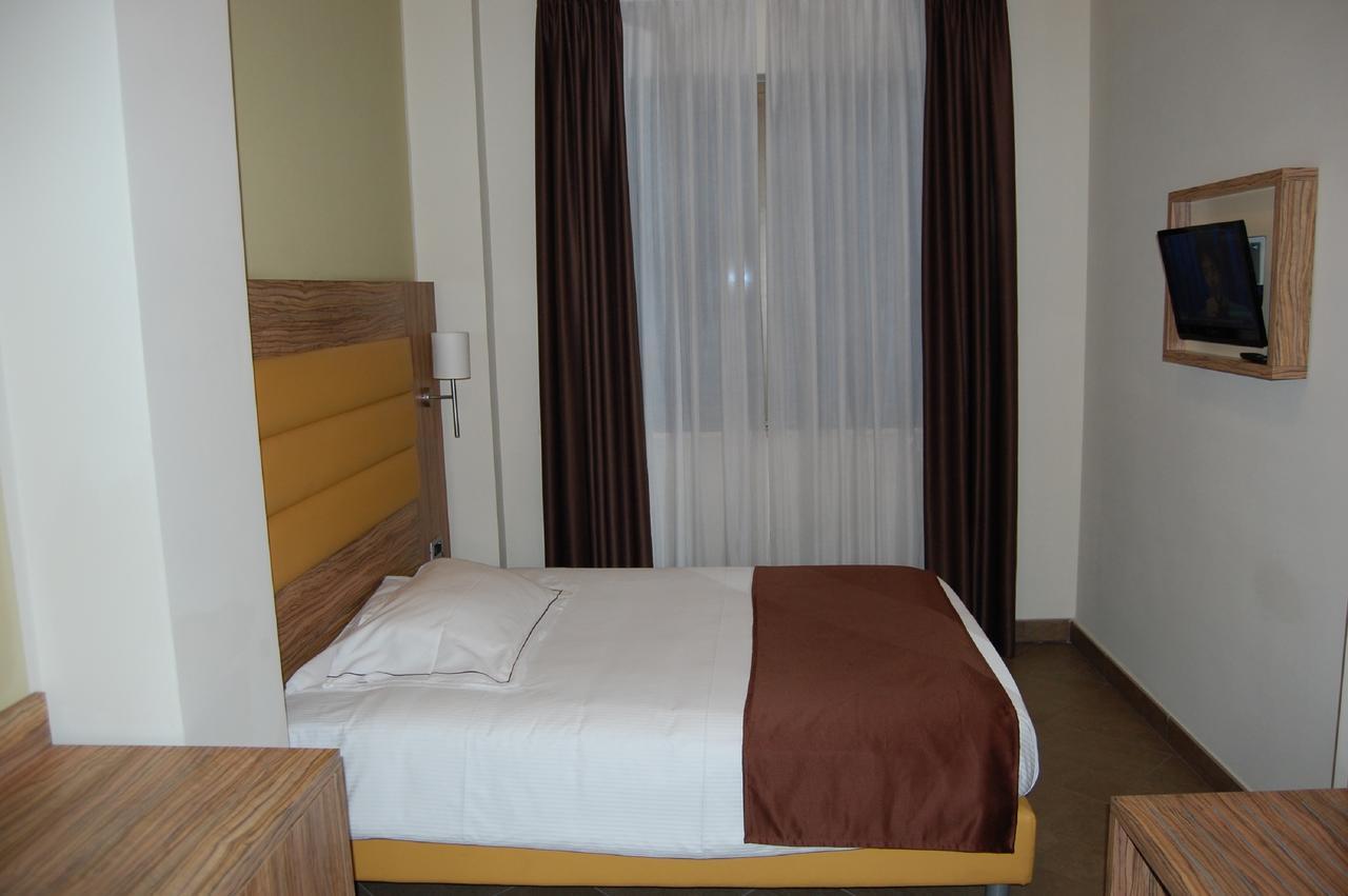 Giga Hotel Villa Santa Lucia Экстерьер фото